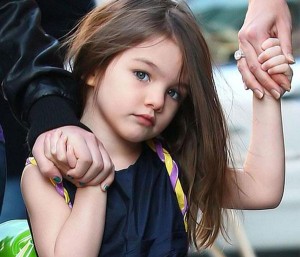 Suri-Cruise-71